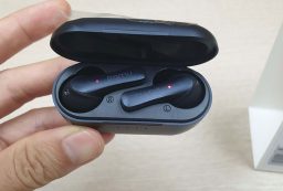 PaMu Slide Mini: A TWS Earphones with Fast Charging